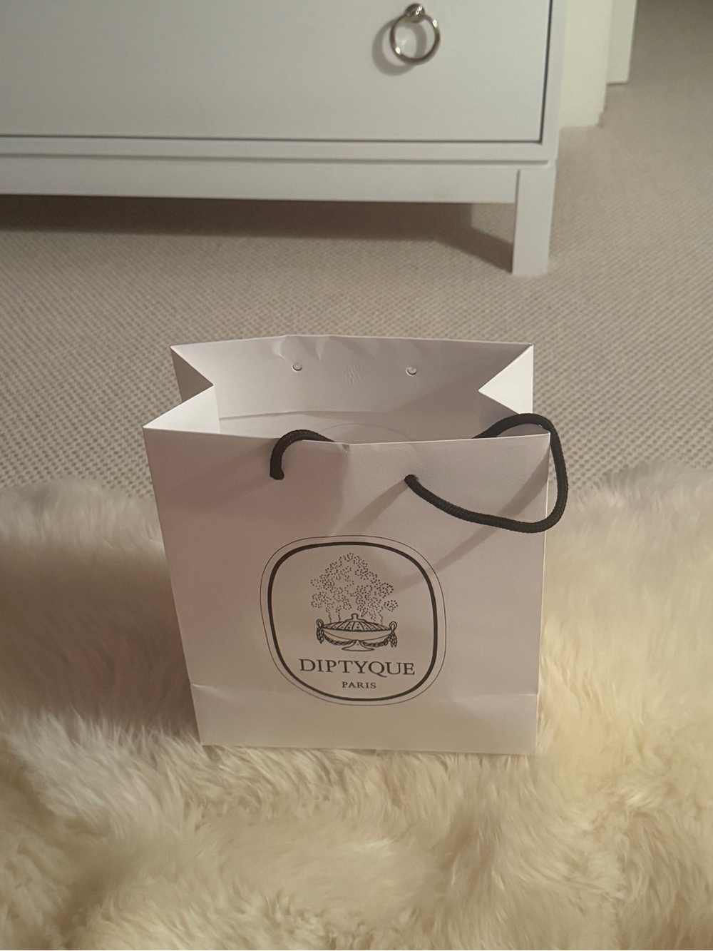diptyque White Mini Paper Shopping Bag with Black Handles
